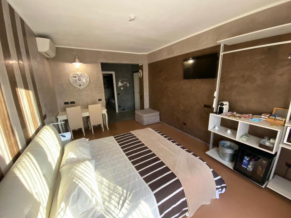 B2In Suite & Office Capriate San Gervasio Esterno foto