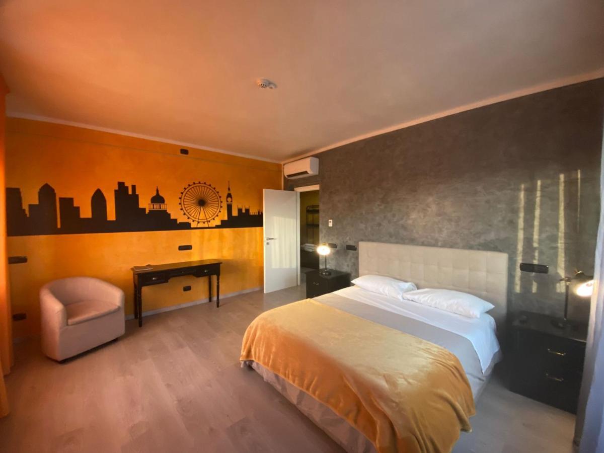 B2In Suite & Office Capriate San Gervasio Esterno foto